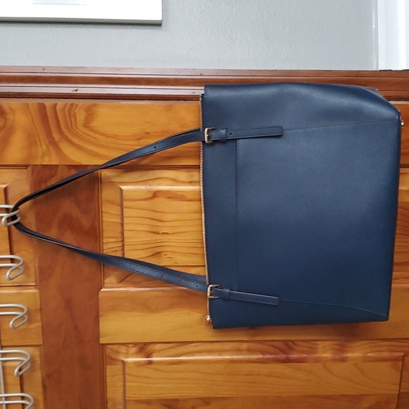 Michael Kors Tote - Picture 6 of 9